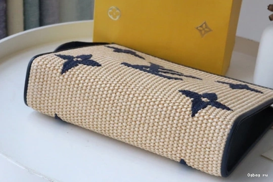 VUITTON Raffia Toiletry Monogram Pouch LOUIS 0729